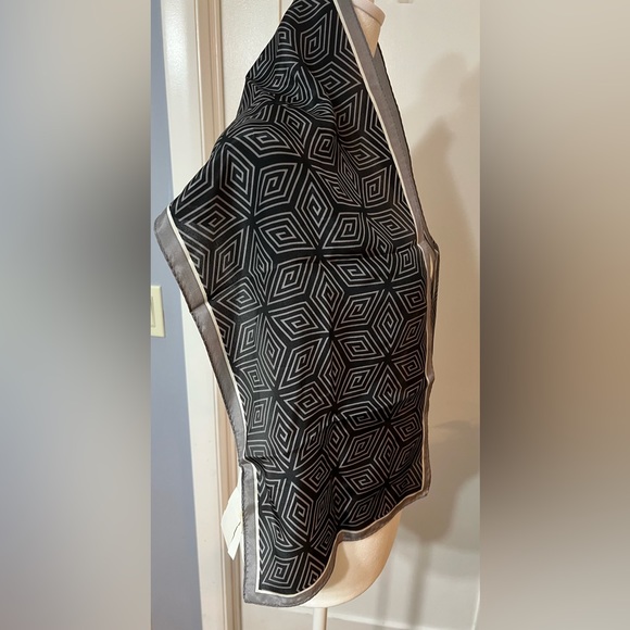 Vtg 100%Silk Scarf - Elaine Gold for Collection XIIX Black Grey Geometric NWT - Picture 7 of 12